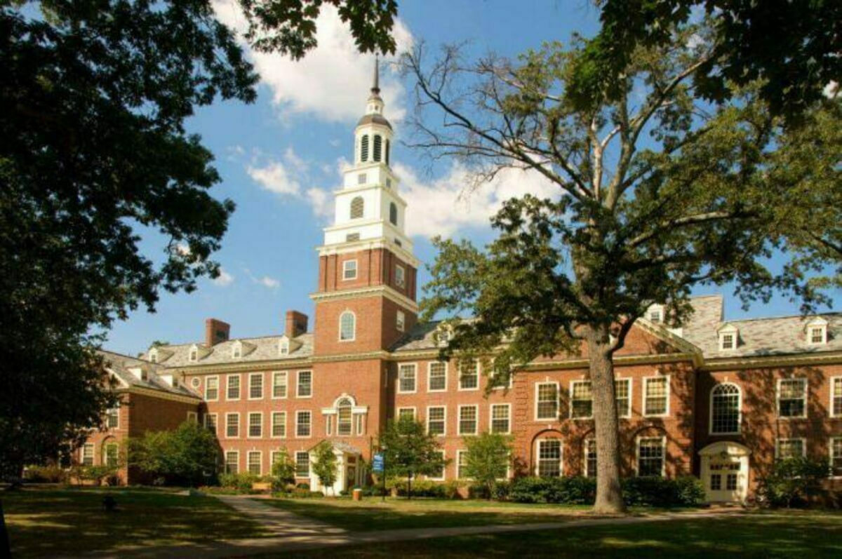 2023 Fully-funded International Scholarships at Berea College in USA