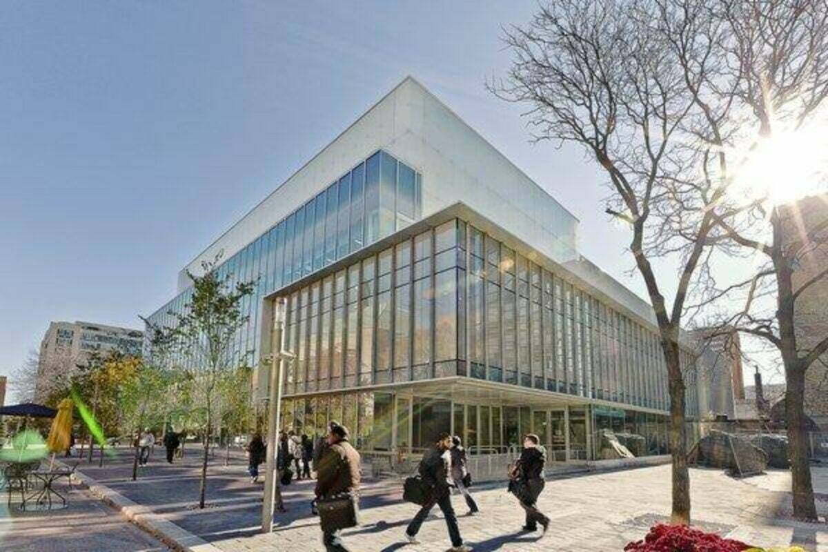 Hari Varshney Entrance Scholarship 2023 at UBC Sauder School of Business in Canada