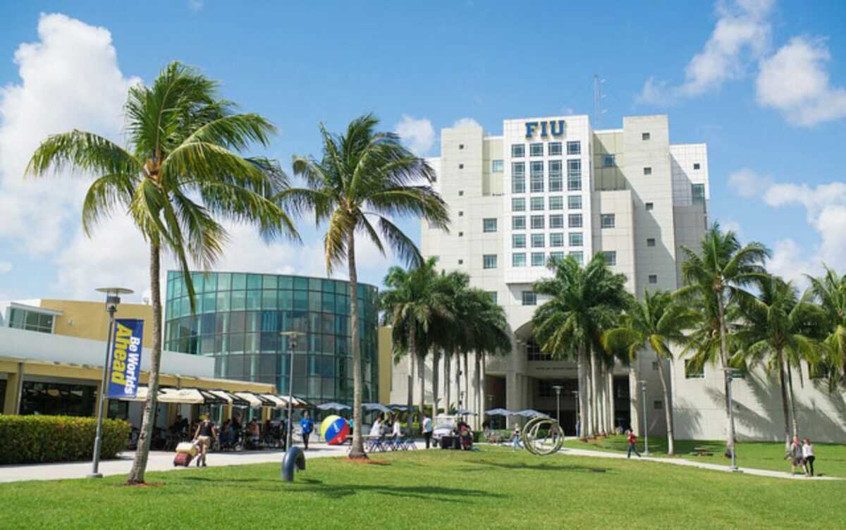 Florida International University Presidential Merit International Scholarship 2023 in USA