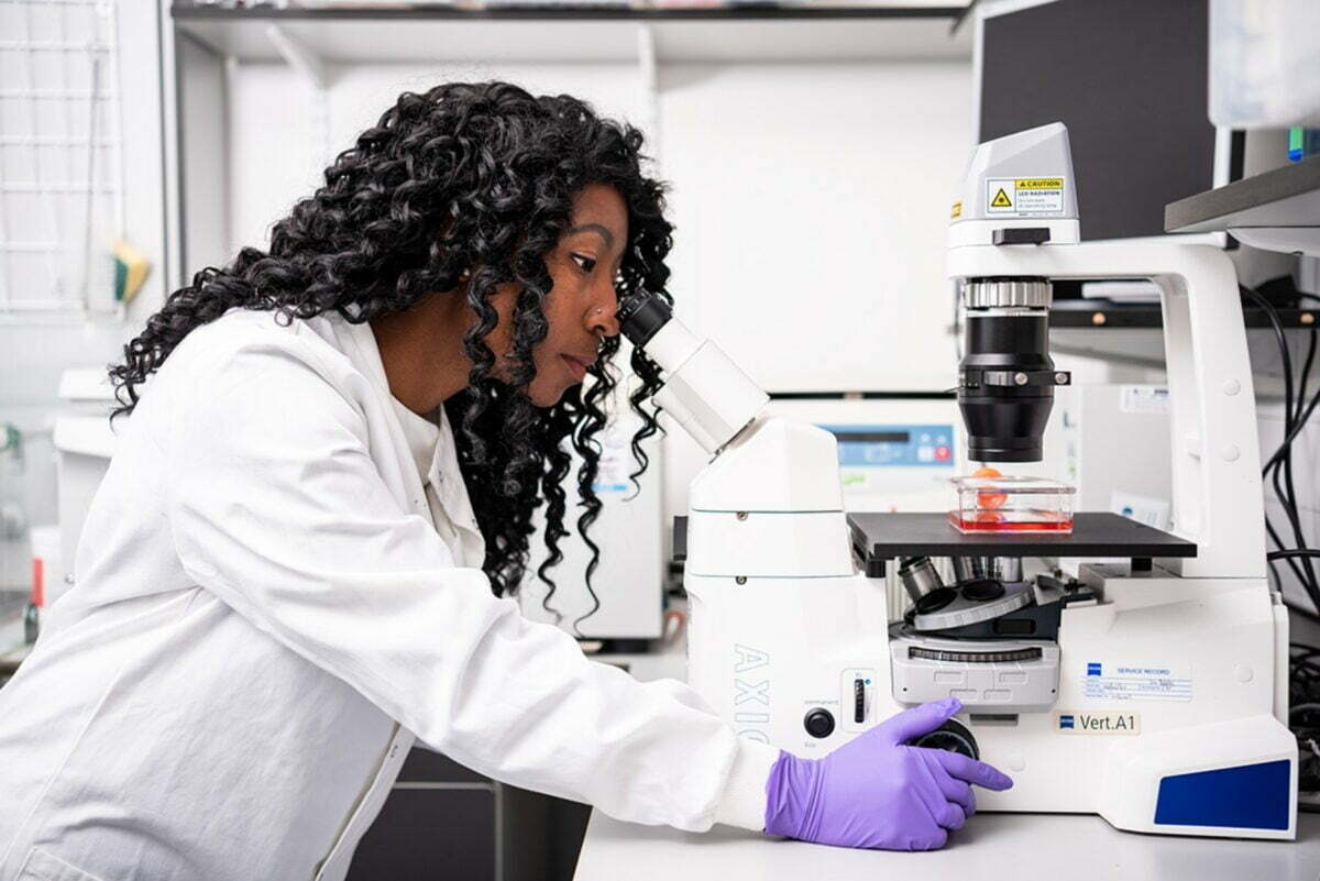 2023 CRUK Black Leaders in Cancer Scholarship Programme in UK