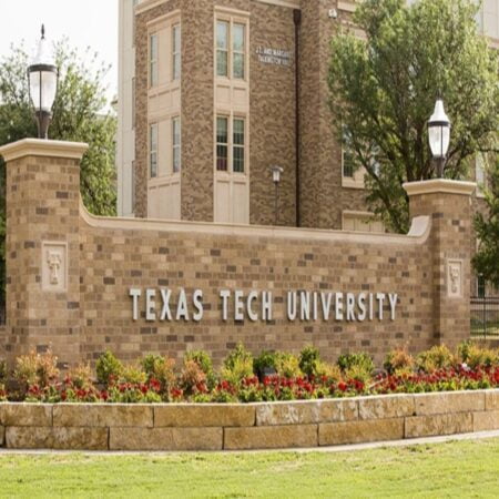 Freshman Presidential Scholarship 2024 at Texas Tech University
