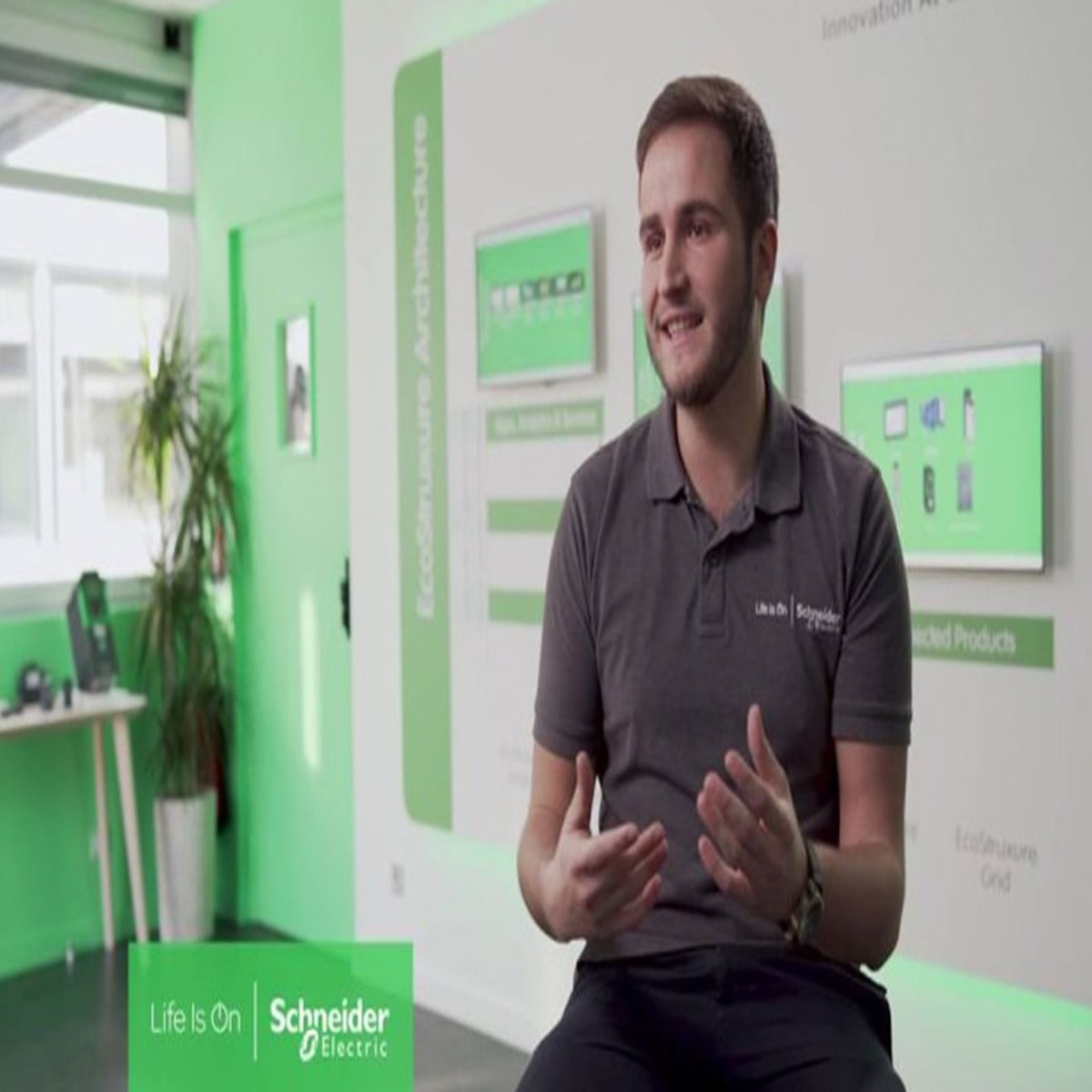 Schneider Electric Internships 2024 for Students and Graduate Professionals