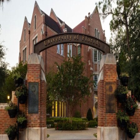 University of Florida Acceptance Rate, Fees, Scholarships 2025